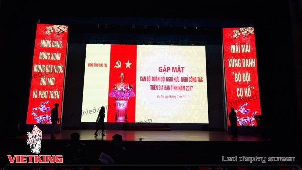 chương trình gặp mặt tại bộ chỉ huy quân khu 2