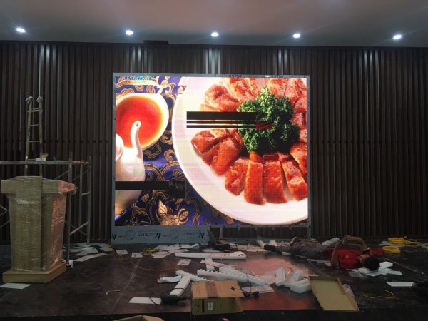 màn hình led p5 trong nhà dùng trong nhà hàng