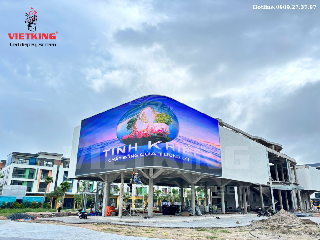 Màn hình LED P5 outdoor kích thước lớn tại Tân Á Đại Thành Phú Quốc