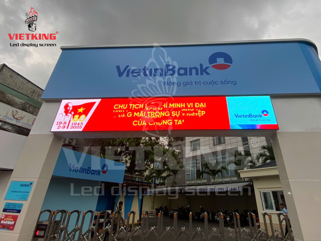 Màn hình LED ngoài trời P4 tại VietinBank Chi nhánh 9