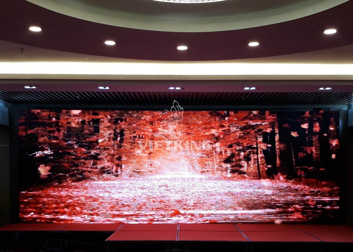 Phương pháp chèn khung màu đen