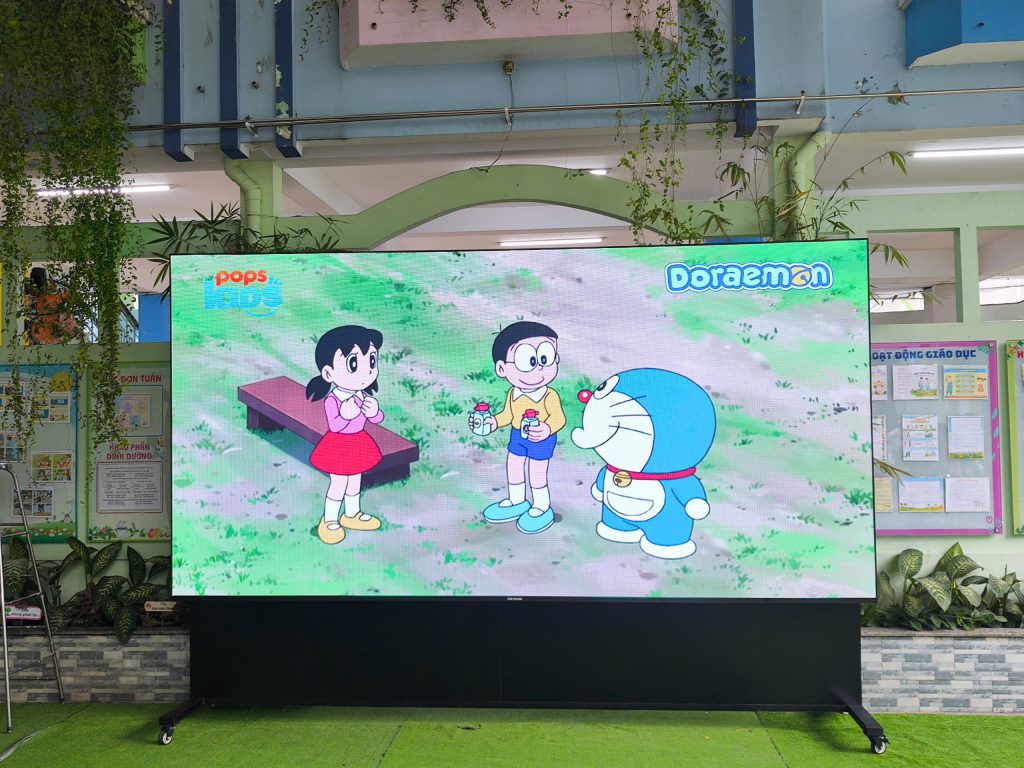 màn hình LED P3 di động nâng hạ tại Trường Mầm Non Măng Non II
